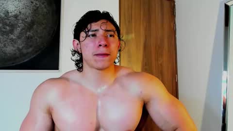 Snapshot of alexander_classy chatting on 03-10-26, 10:15 Alex online show from 03-10-26, 10:15