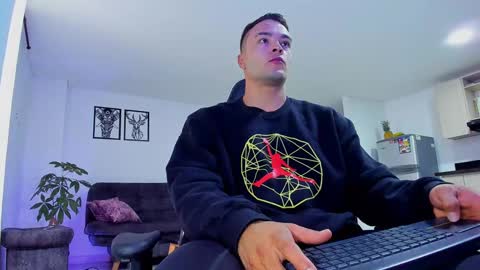 Alex Collin online show from 12-03-24, 12:06