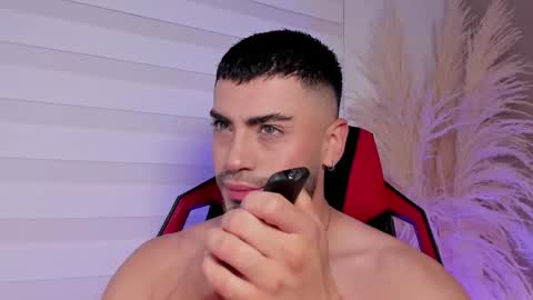 Alexander Diaz online show from 05-18-26, 12:44