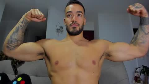 Onlyfansalexmartinezwb  Instagram alexwbmartinez  Twitter martinezcb937 online show from 12-14-24, 03:51