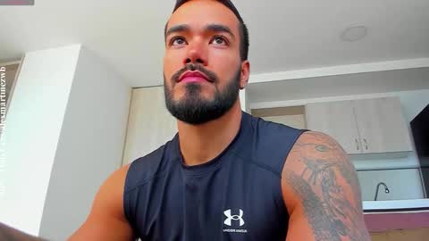 Onlyfansalexmartinezwb  Instagram alexwbmartinez  Twitter martinezcb937 online show from 03-12-26, 08:15