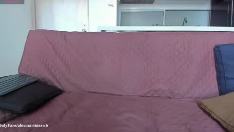 Onlyfansalexmartinezwb  Instagram alexwbmartinez  Twitter martinezcb937 online show from 04-21-26, 10:34