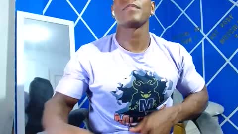 Snapshot of alexander_megan chatting on 12-22-24, 02:28 alexander online show from 12-22-24, 02:28