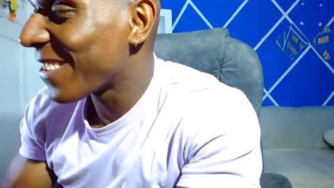 Snapshot of alexander_megan chatting on 01-08-25, 03:19 alexander online show from 01-08-25, 03:19