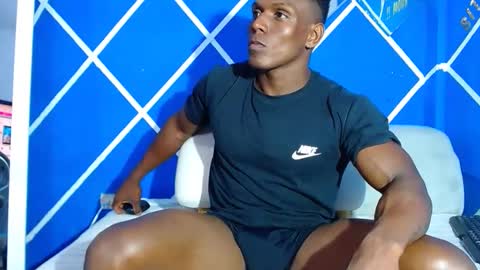 Snapshot of alexander_megan chatting on 01-21-25, 03:48 alexander online show from 01-21-25, 03:48