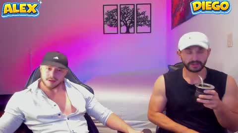Snapshot of alexanderjaz chatting on 06-10-26, 09:08 Alexander Jaz online show from 06-10-26, 09:08