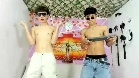 chicos hot online show from 02-13-25, 10:11