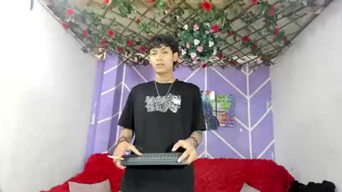 chicos hot online show from 07-27-26, 01:29