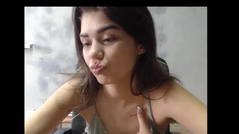 Snapshot of alexandr_sashka1 chatting on 09-19-25, 12:17 Lexsa online show from 09-19-25, 12:17