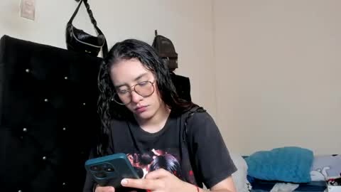 alexandra clauss online show from 10-05-25, 07:45