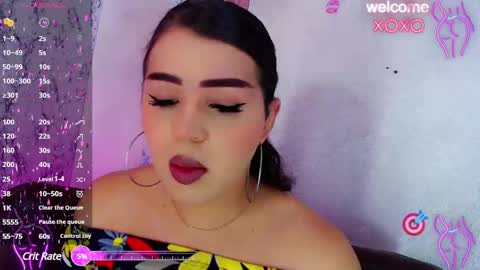 Snapshot of alexandra_evanz chatting on 01-23-25, 10:22 Alexandra Spellman online show from 01-23-25, 10:22