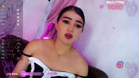 Snapshot of alexandra_evanz chatting on 02-11-25, 09:09 Alexandra Spellman online show from 02-11-25, 09:09