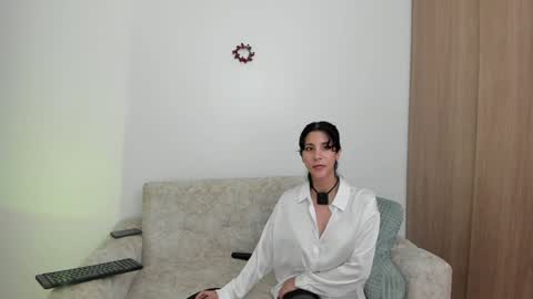 I am Alexandra online show from 01-24-25, 03:43