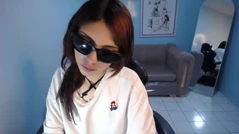 Snapshot of alexandra_gomez_t chatting on 11-11-25, 07:58 alexandra online show from 11-11-25, 07:58