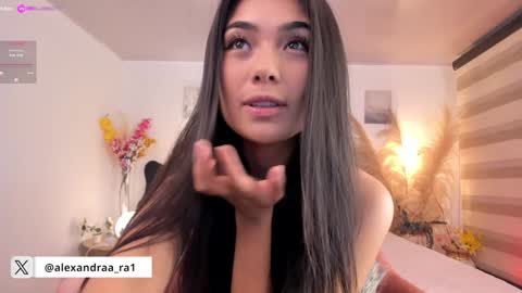 Alexandra Rodriguez online show from 02-01-25, 10:13