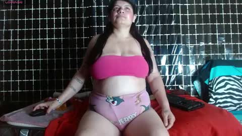 alexandra_xxx_ online show from 04-21-26, 05:14