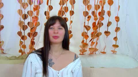 AlexandraBloom online show from 02-15-26, 06:48