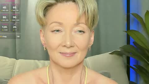 Alexandra online show from 04-03-26, 01:31