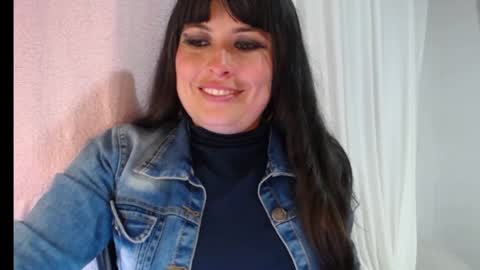 alexandrasaen online show from 11-23-25, 03:28