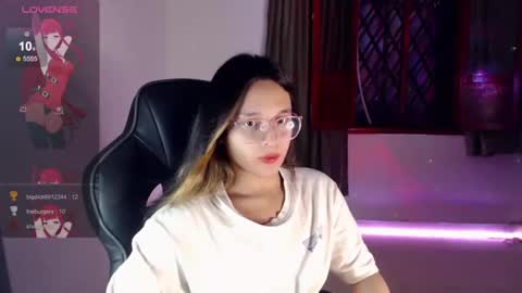 Snapshot of alexandre_chuad chatting on 01-07-25, 08:45 Alexa online show from 01-07-25, 08:45