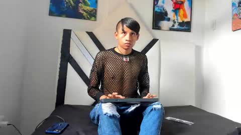 Alexandro online show from 10-29-25, 07:59