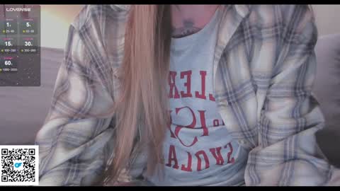 Snapshot of alexashowcum chatting on 12-23-24, 09:29 Alexa online show from 12-23-24, 09:29