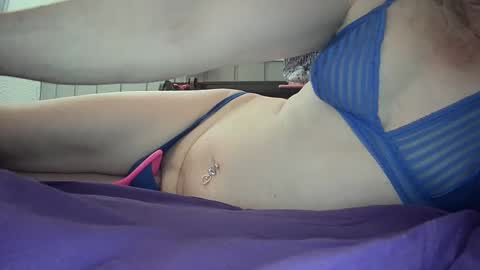 Snapshot of alexassts chatting on 01-18-25, 04:31 alexass online show from 01-18-25, 04:31