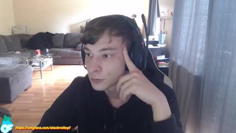 Snapshot of alexbrotkopf chatting on 09-10-25, 11:10 Alex online show from 09-10-25, 11:10