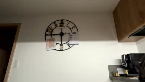 Snapshot of alexcana10 chatting on 02-23-26, 05:27 alexcana10 online show from 02-23-26, 05:27