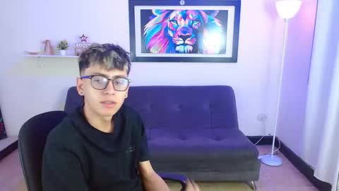 alex online show from 03-25-26, 01:39