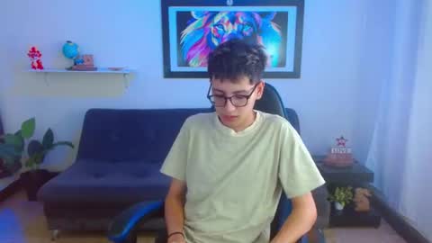 alex online show from 06-27-26, 02:23
