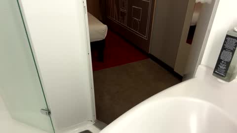 Snapshot of alexfck2005 chatting on 12-08-24, 07:22 alexfck2005 online show from 12-08-24, 07:22