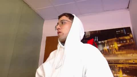 alexgiraldo__ online show from 04-19-26, 12:15