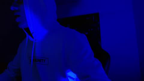 Snapshot of alexgiraldo__ chatting on 06-05-26, 12:22 alexgiraldo__ online show from 06-05-26, 12:22