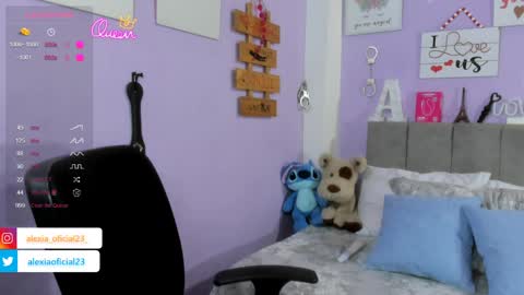 Alexia online show from 04-28-26, 04:39