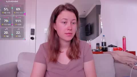 Alexia online show from 10-22-25, 05:34