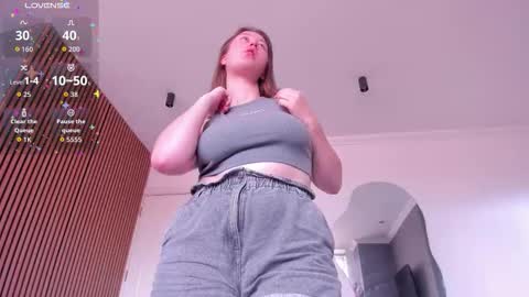 Alexia online show from 11-27-25, 05:04