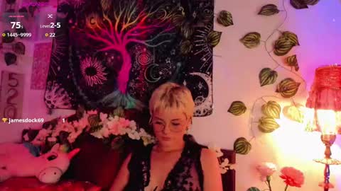 Snapshot of alexiafisher_ chatting on 02-11-25, 02:46 Alex online show from 02-11-25, 02:46