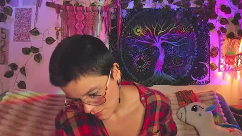 Snapshot of alexiafisher_ chatting on 04-04-26, 11:02 Alex online show from 04-04-26, 11:02