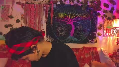 Snapshot of alexiafisher_ chatting on 05-27-26, 01:24 Alex online show from 05-27-26, 01:24