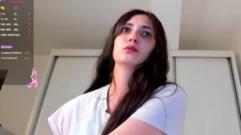 alexialuxe online show from 06-15-26, 06:21