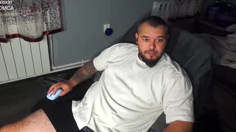 Alex online show from 10-26-25, 11:42