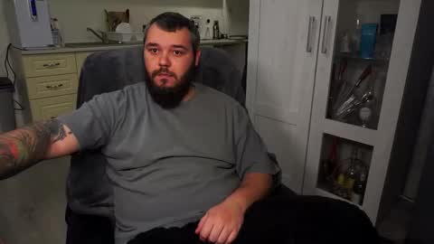 Alex online show from 12-18-25, 10:38