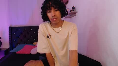 Alexis online show from 11-07-25, 06:02