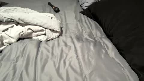 Alexis online show from 01-01-25, 02:41