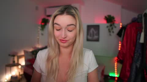 Alexis Texas online show from 12-11-24, 07:57