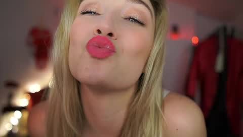 Alexis Texas online show from 02-26-25, 11:37