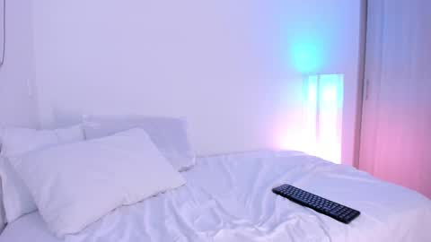 Snapshot of alexis_rosses chatting on 03-12-25, 12:53 Alexiis 3 online show from 03-12-25, 12:53