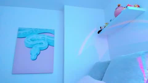 Snapshot of alexis_rosses chatting on 09-15-25, 01:00 Alexiis 3 online show from 09-15-25, 01:00