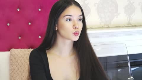 alexisdevine online show from 02-09-26, 05:22